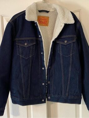 Levi's Cream Sherpa-Lined Jacket with Dark Blue Denim Trim